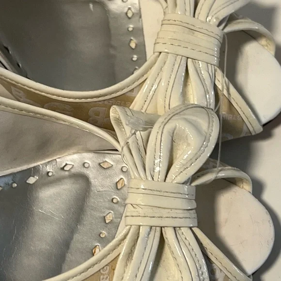 BCBG Ladies shoes size 10 - Picture 4 of 13